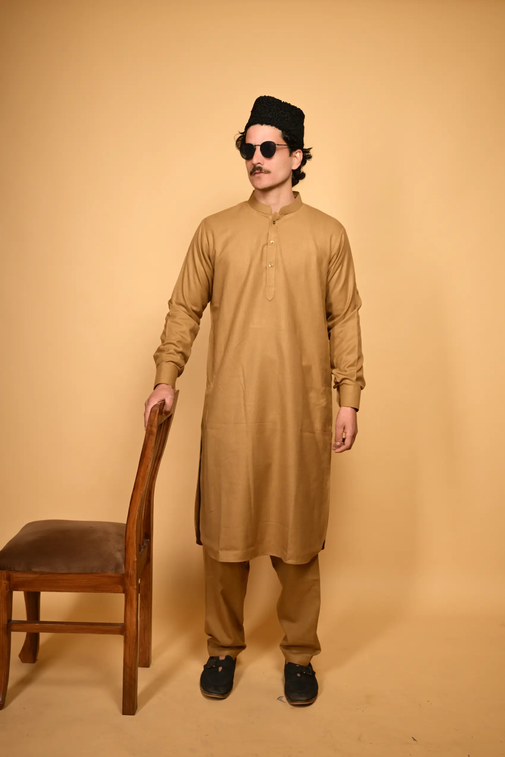 Pathan Bright Beige Kameez Shalwar