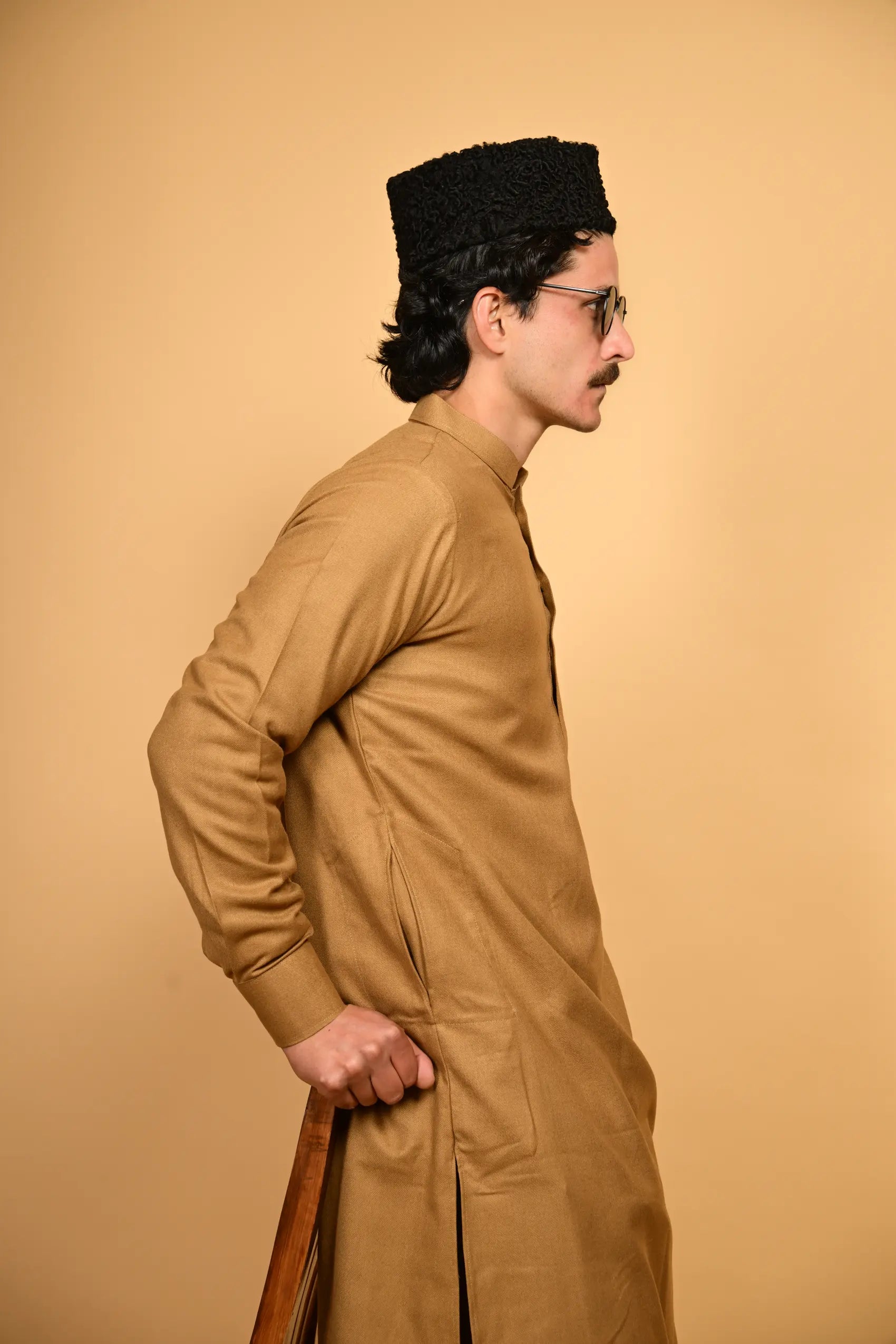 Pathan Bright Beige Kameez Shalwar