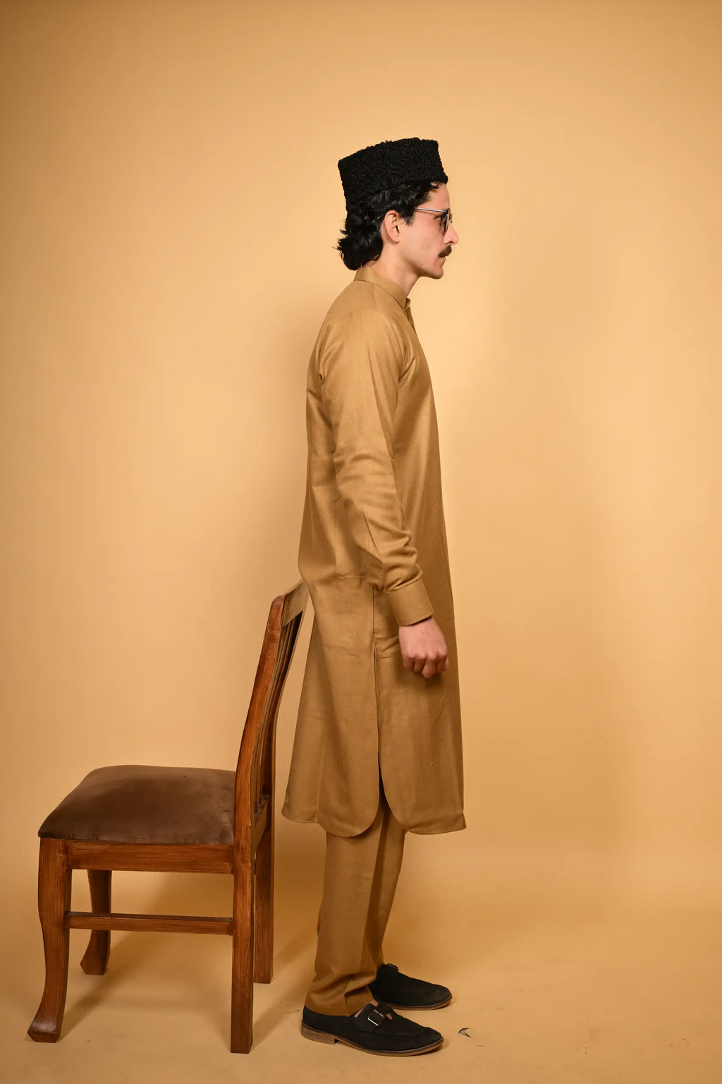 Pathan Bright Beige Kameez Shalwar