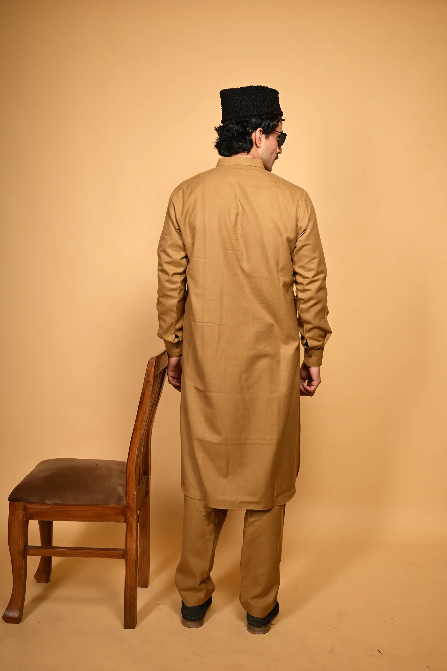Pathan Bright Beige Kameez Shalwar