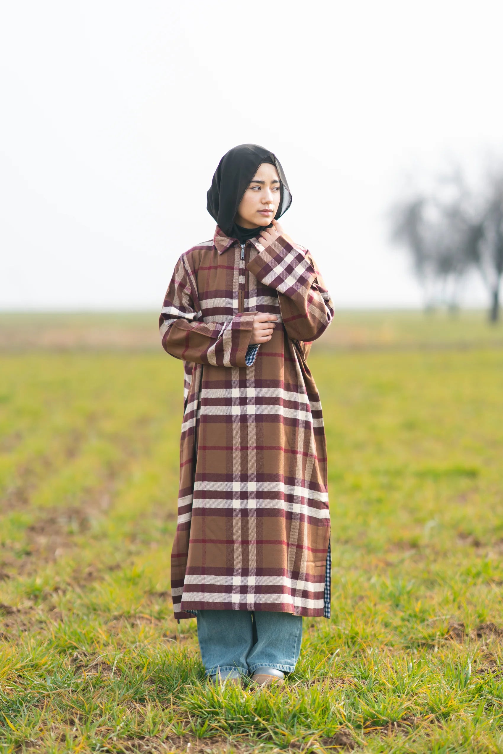 Wine Brown Checked kashmiri Traditional female winter Pheran
