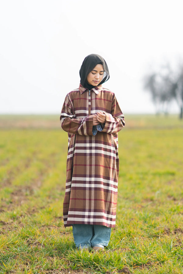 Wine Brown Checked kashmiri Traditional female winter Pheran
