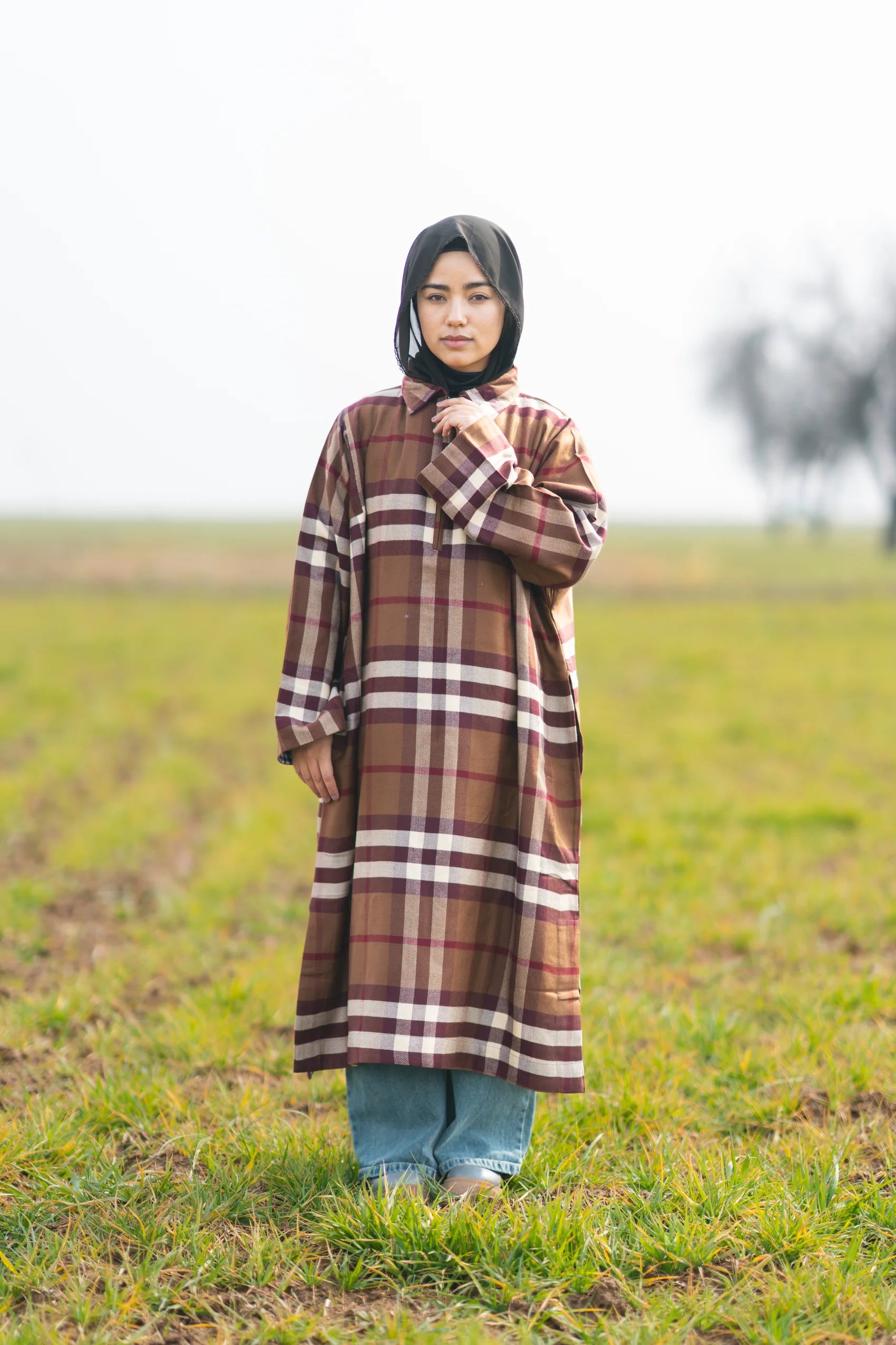 Wine Brown Checked kashmiri Traditional female winter Pheran
