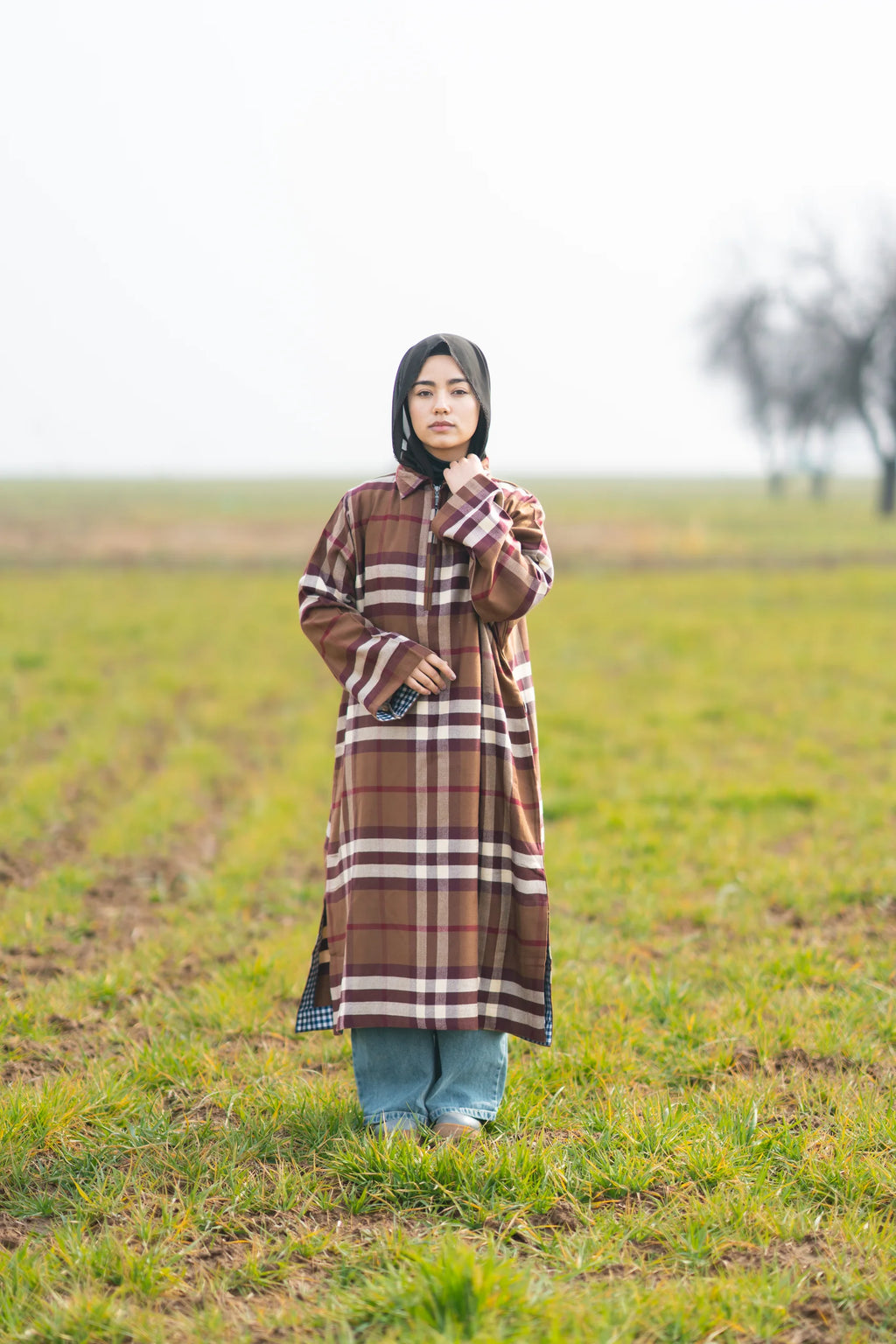 Wine Brown Checked kashmiri Traditional female winter Pheran
