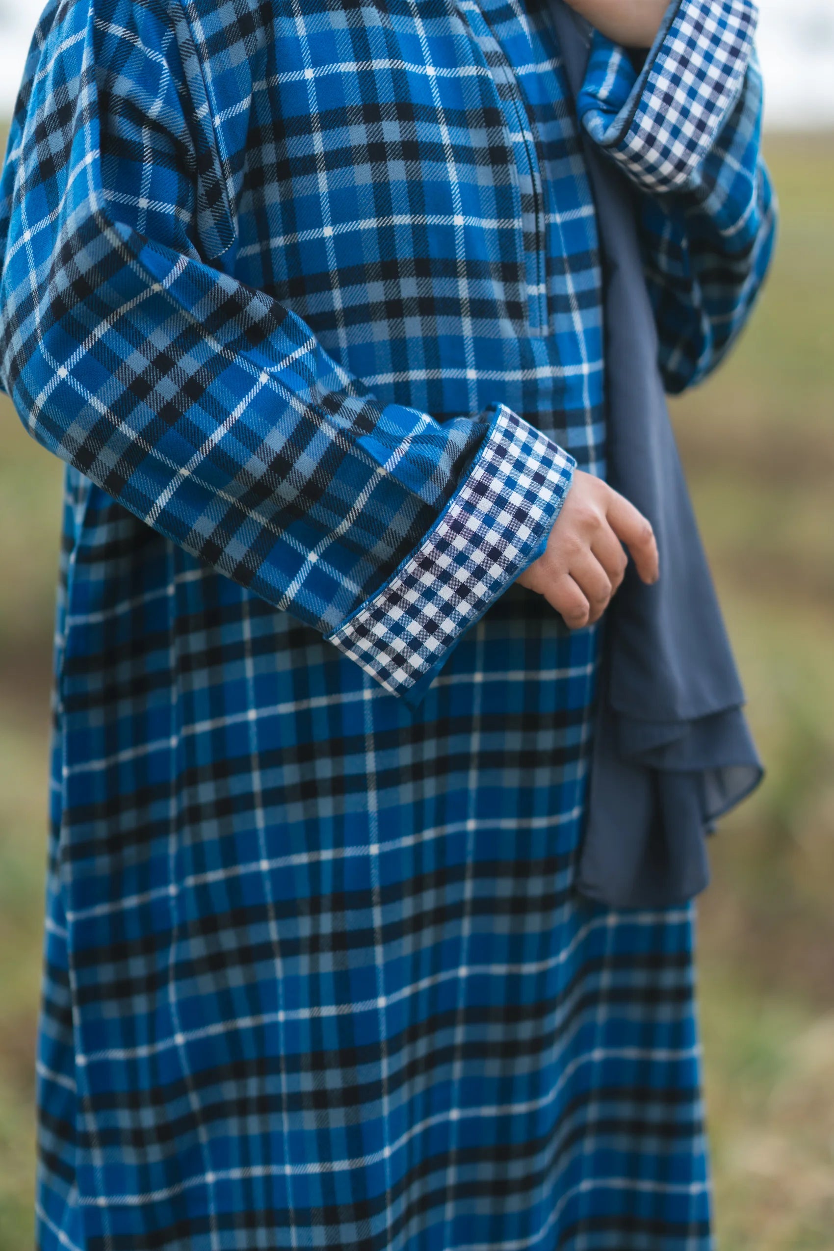 baraqah female blue checked winter pheran 