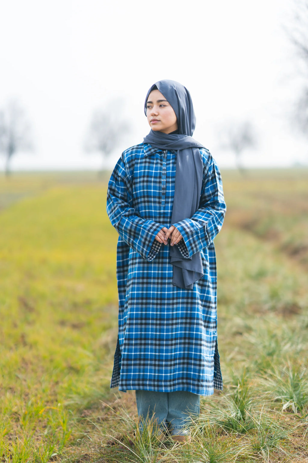 baraqah female blue checked winter pheran 