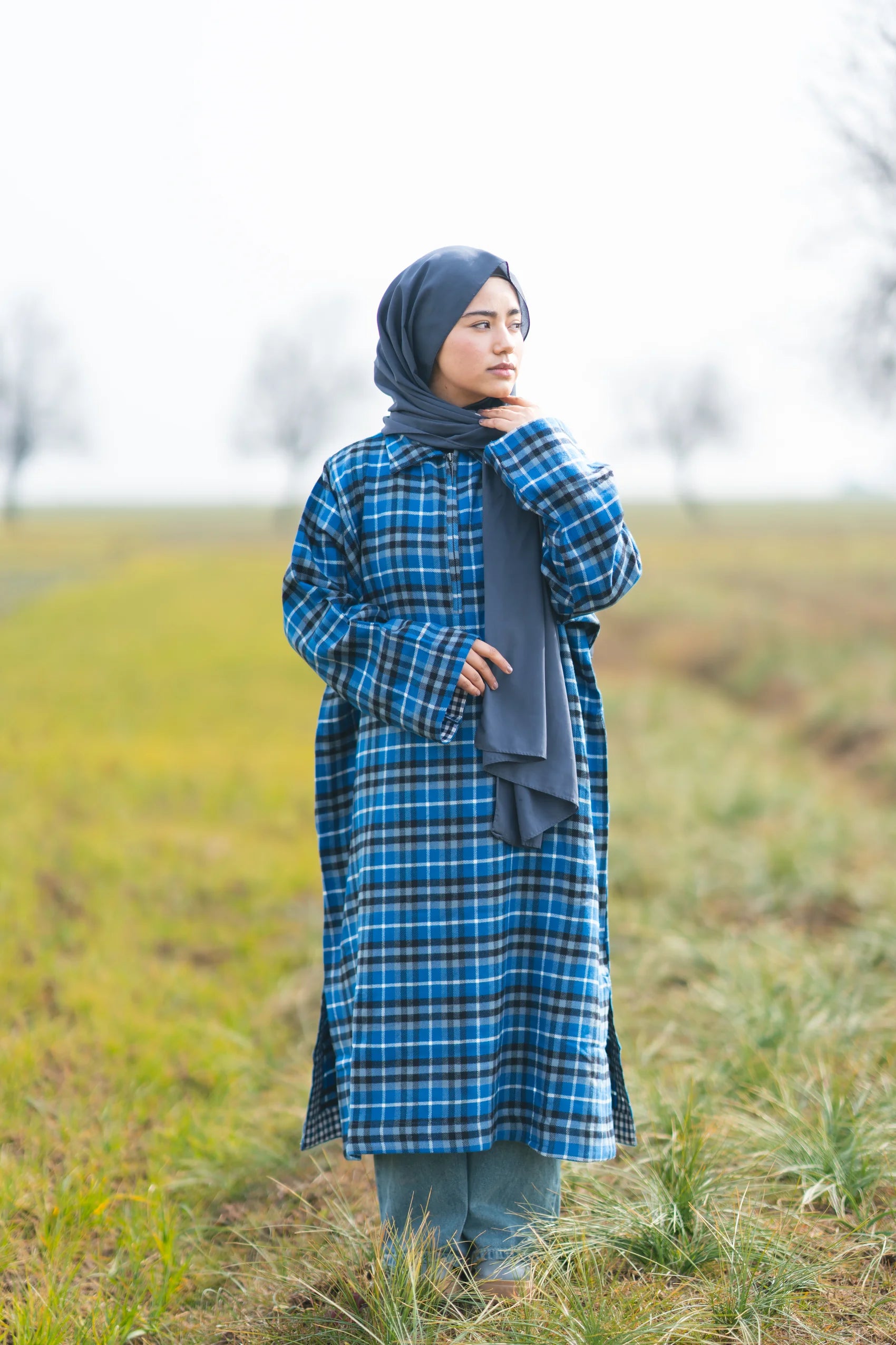 baraqah female blue checked winter pheran 