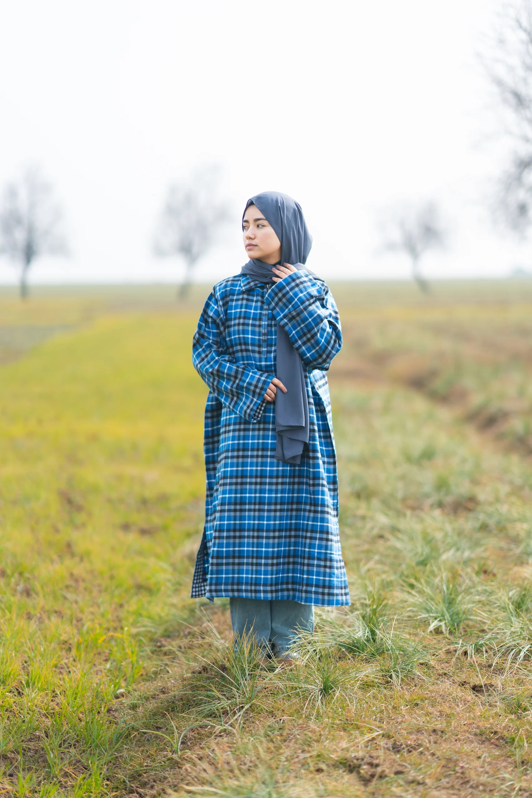 baraqah female blue checked winter pheran 