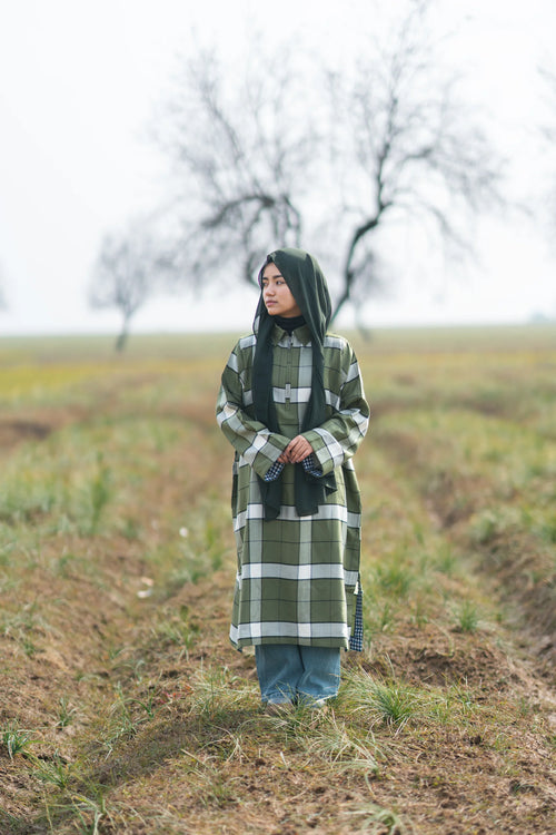 Moss Green Checked kashmiri Traditional female winter  Pheran
