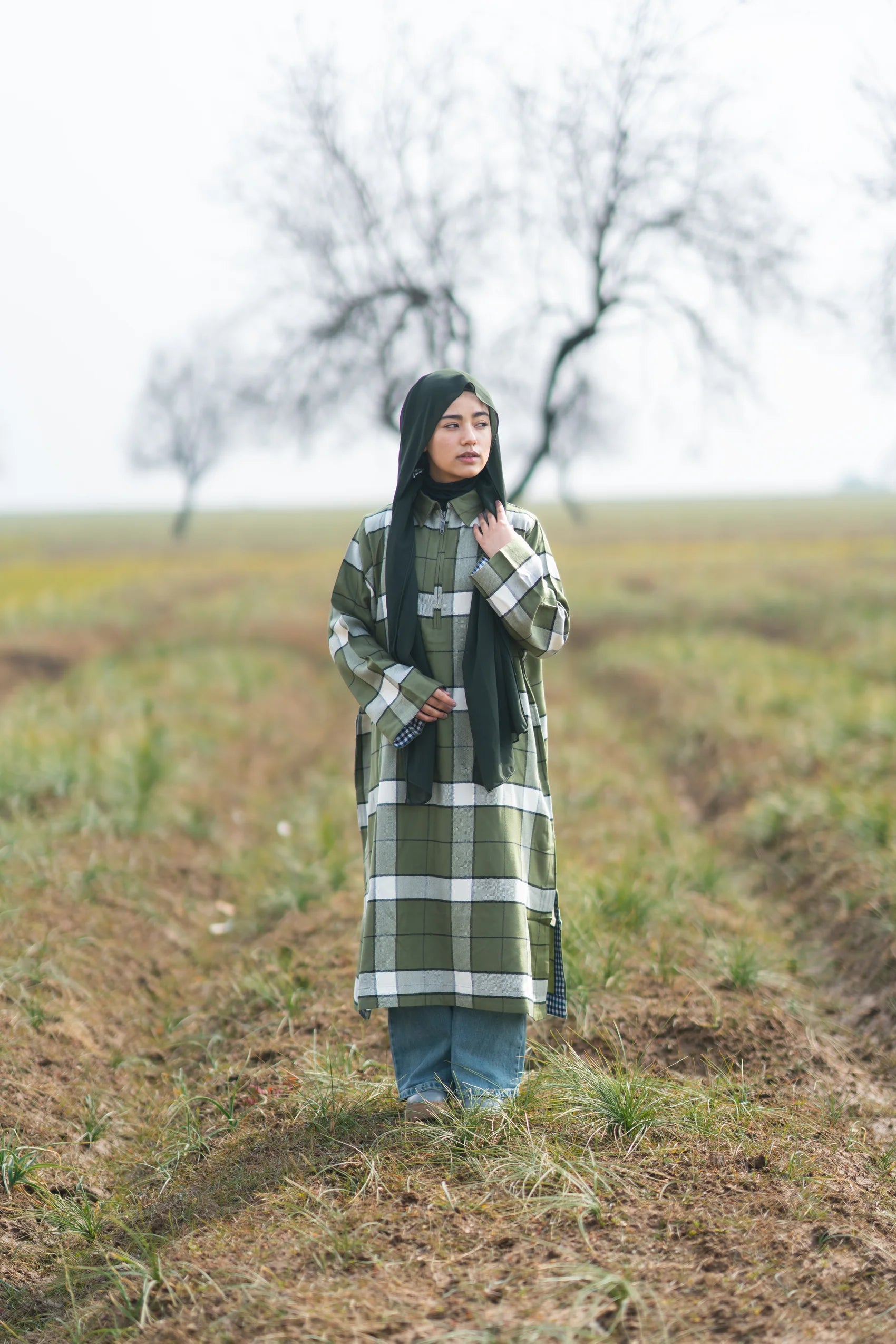 Moss Green Checked kashmiri Traditional female winter  Pheran
