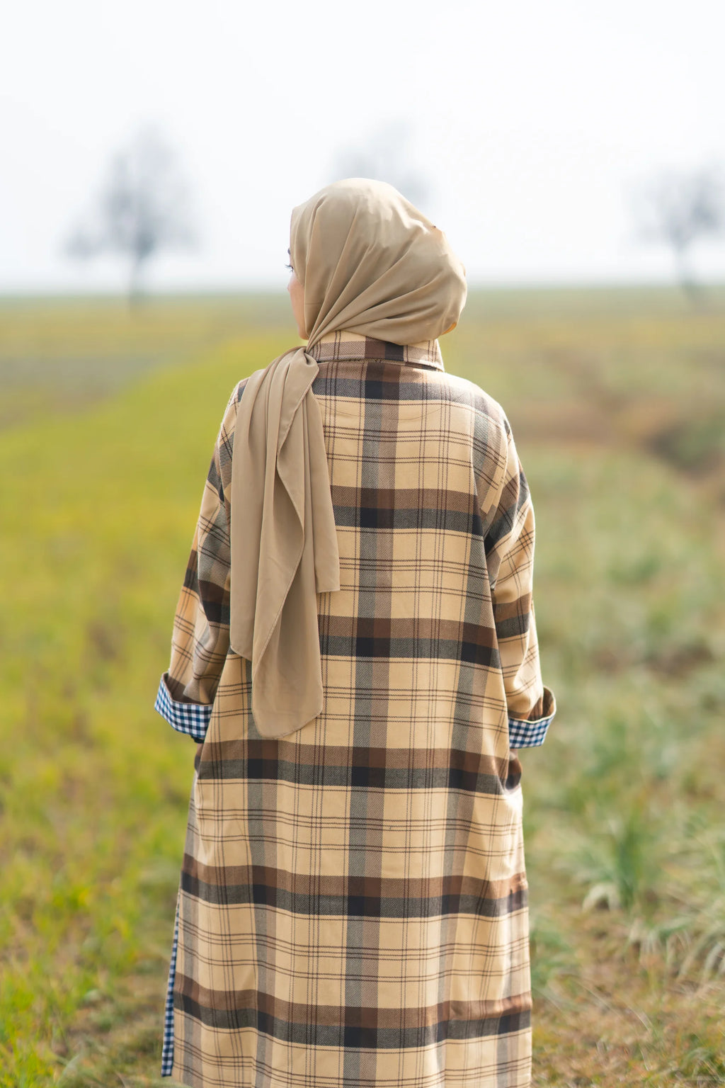 Soft Camel Checked kashmiri Traditional female winter  Pheran
