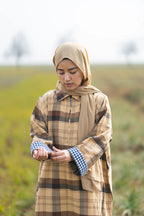 Soft Camel Checked kashmiri Traditional female winter  Pheran
