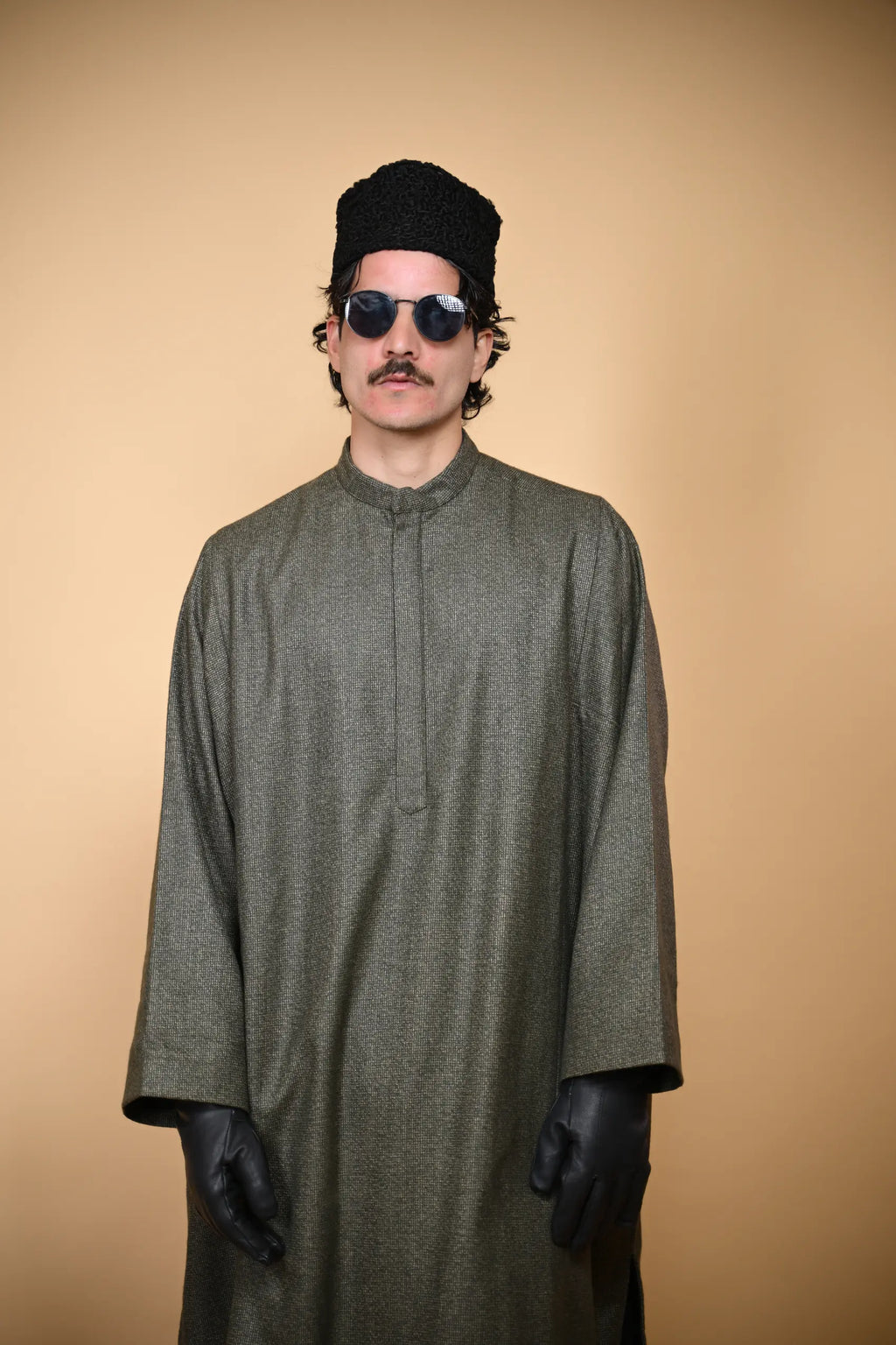 baraqah kashmiri traditional men pheran 