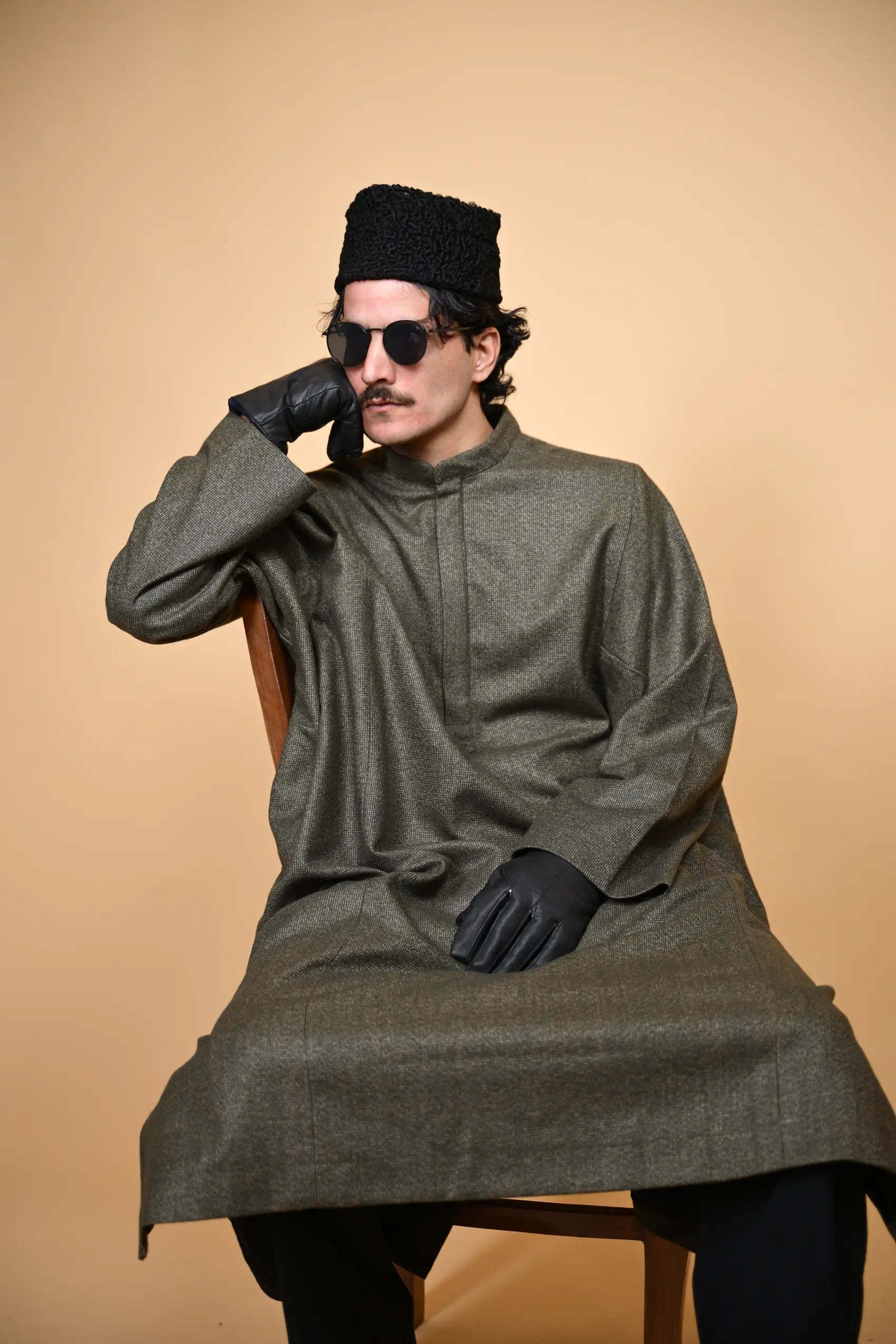 baraqah kashmiri traditional men pheran 