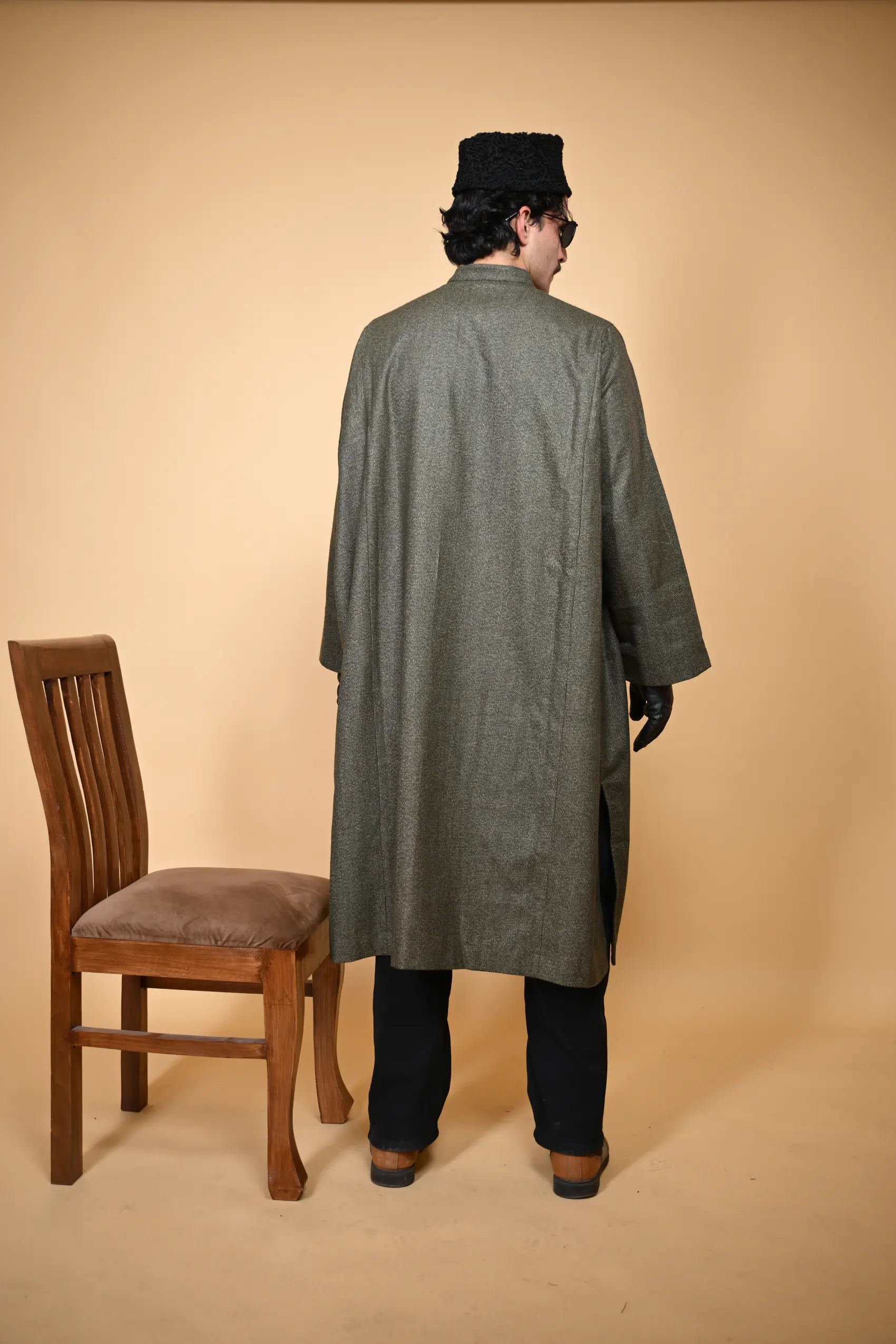 baraqah kashmiri traditional men pheran 