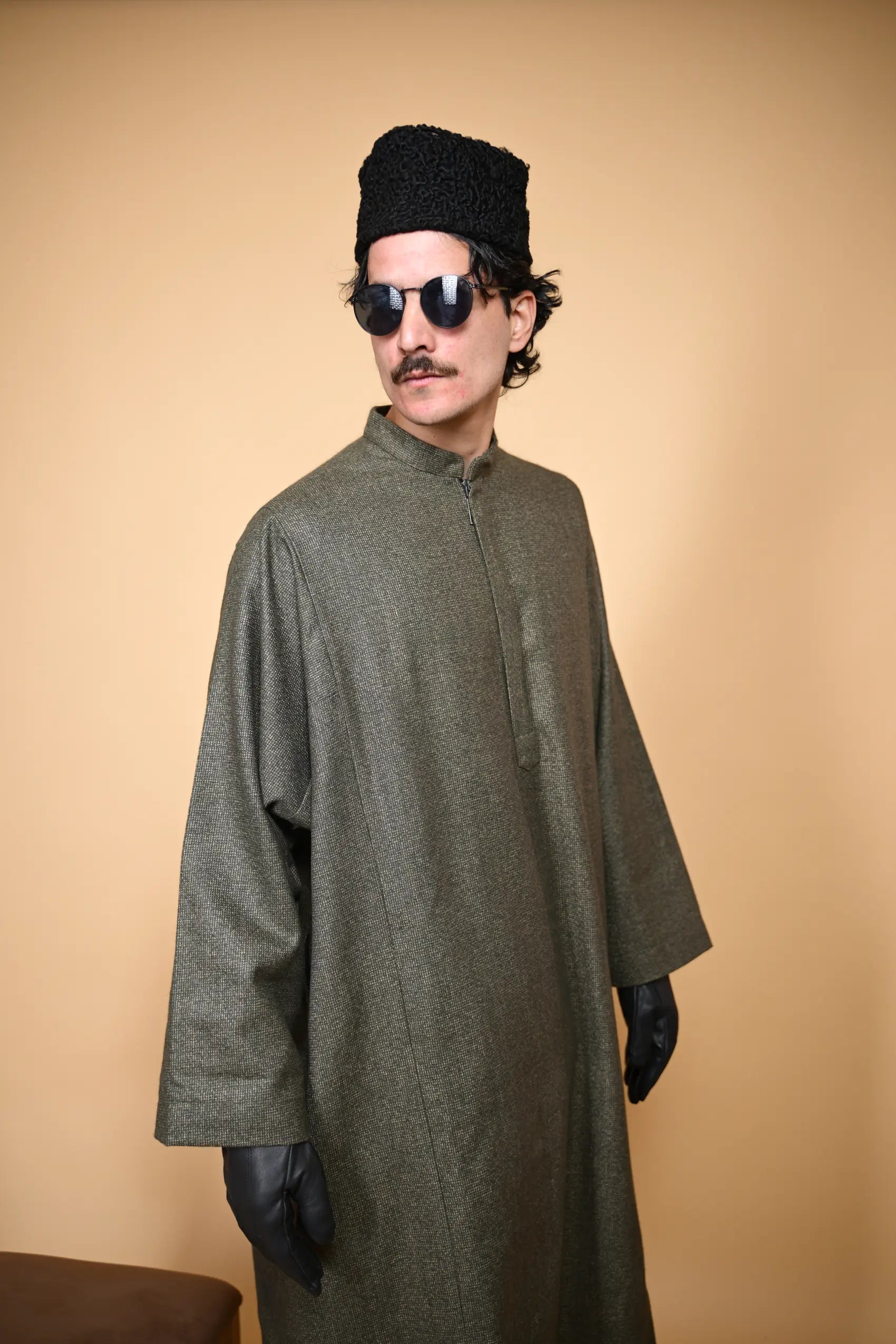 baraqah kashmiri traditional men pheran 