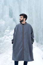 معطف رمادي فاتح مطرز مغلق | ليس معطفًا طويلًا