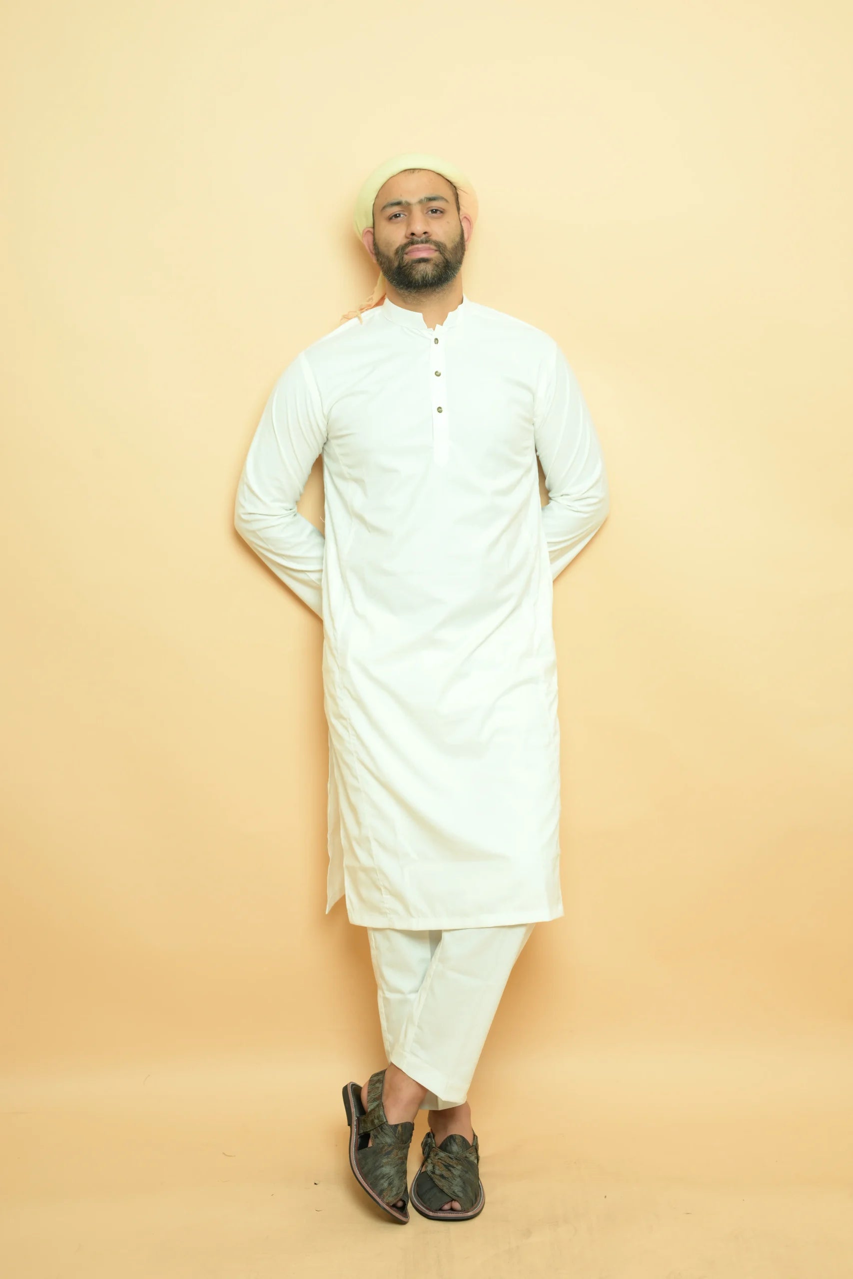 Sober White Kurta Pajama