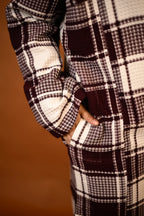 المارون والأبيض الكشميري الفيران التقليدي