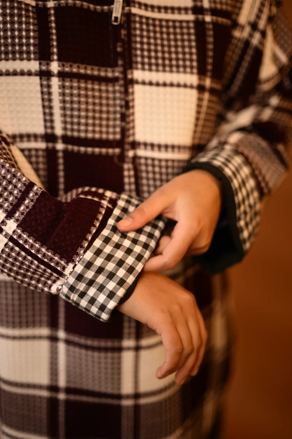 المارون والأبيض الكشميري الفيران التقليدي