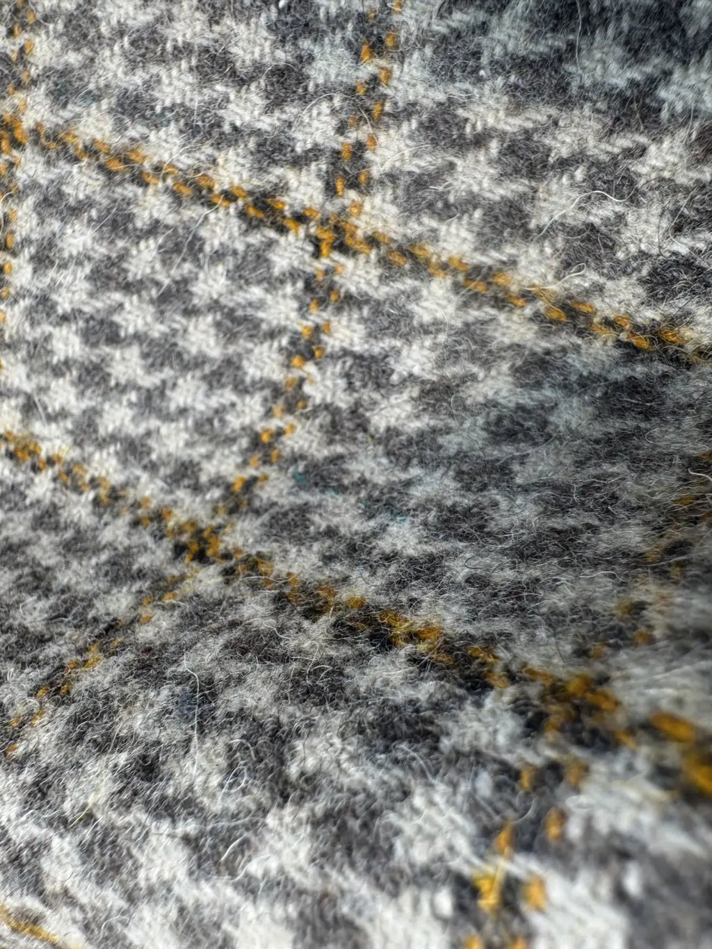 baraqah merino tweed fabric 