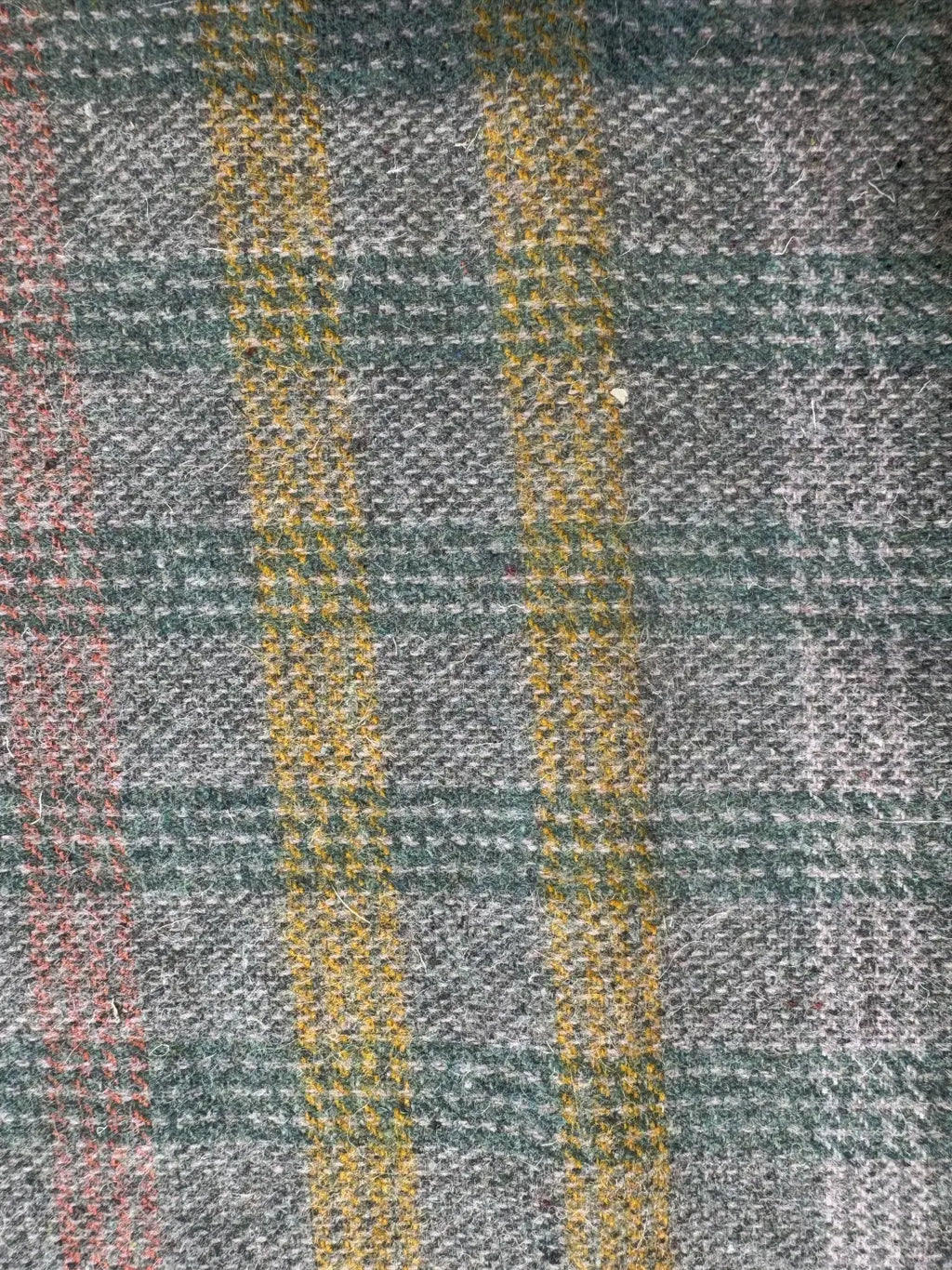 Prismatic Weave Checkered Cashmere Merino Tweed
