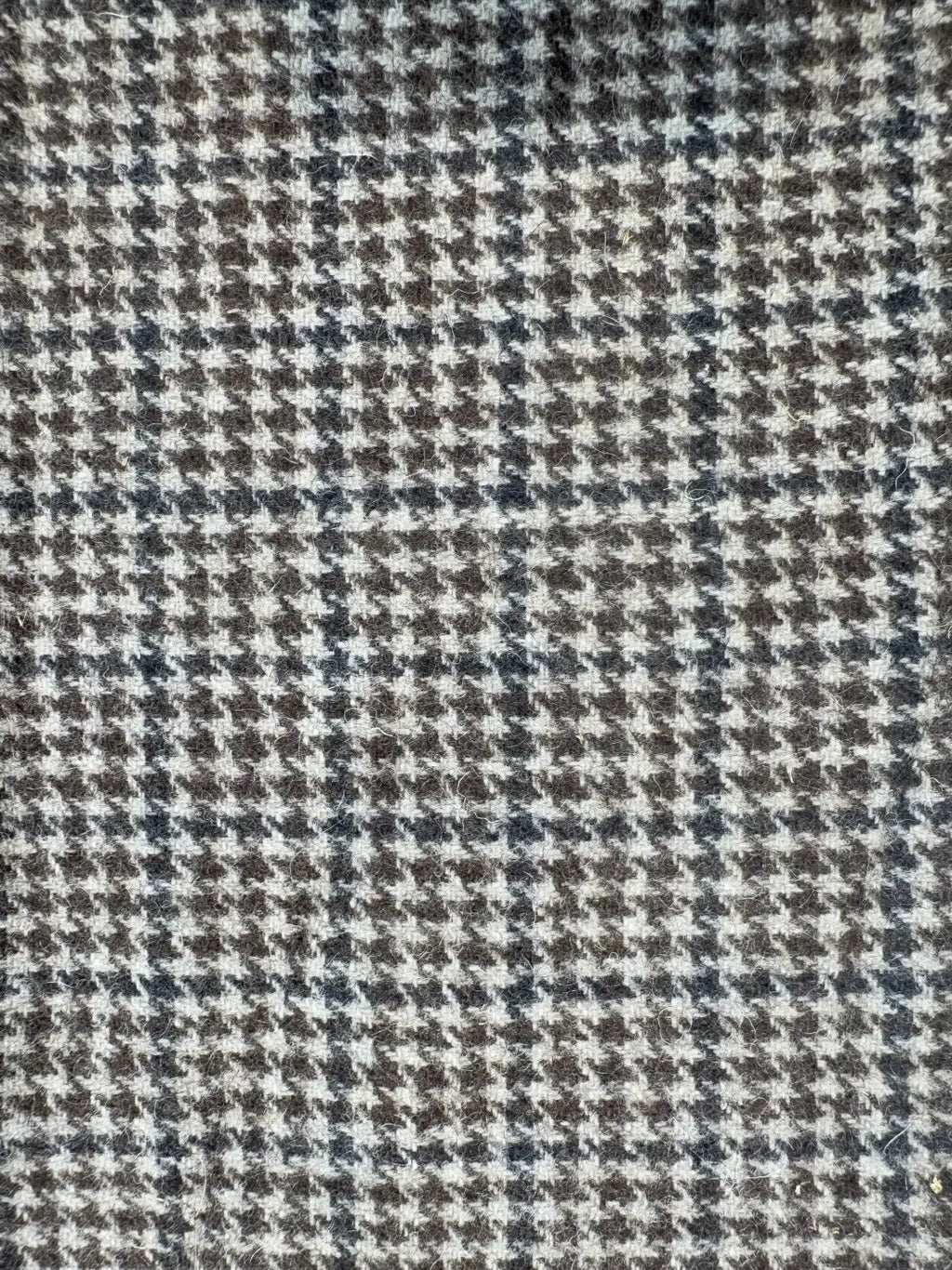 baraqah pure merino tweed