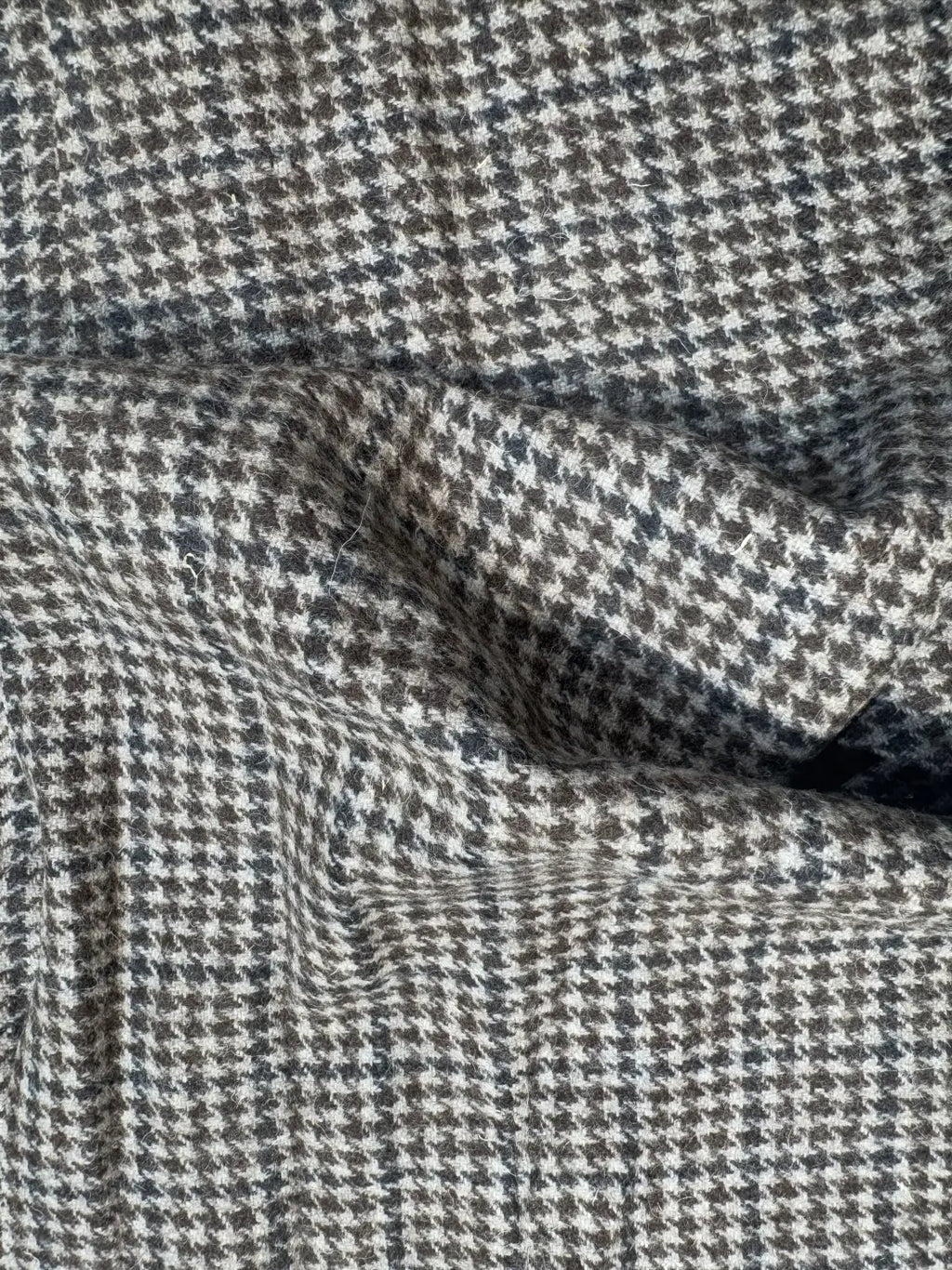 baraqah pure merino tweed