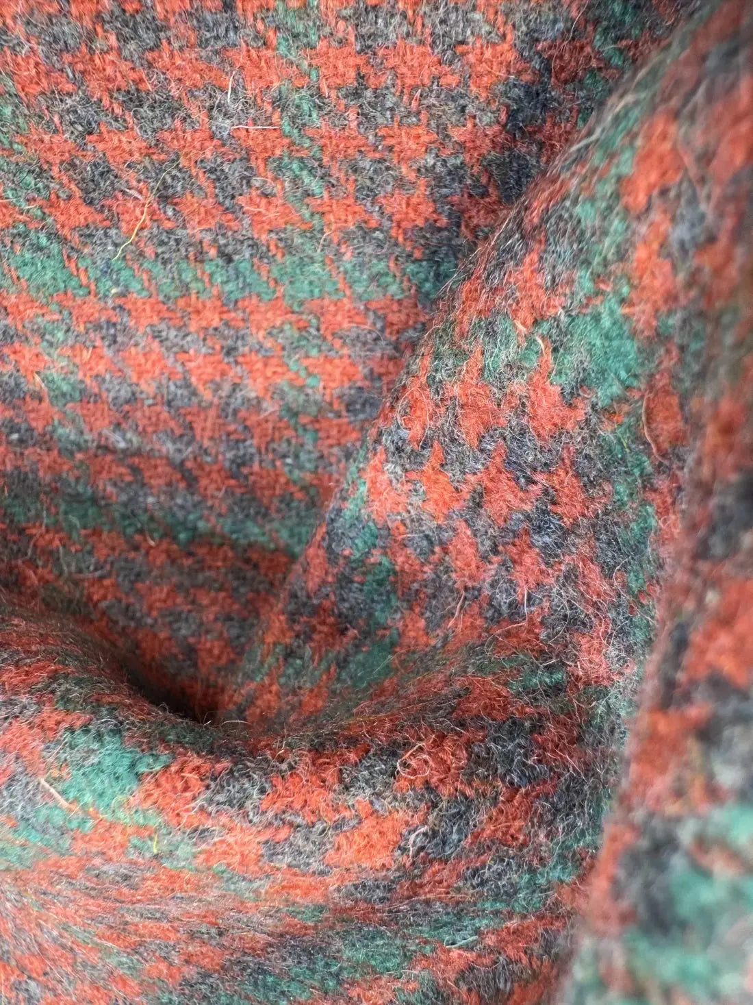 Royal Golf Checkered Cashmere Merino Tweed