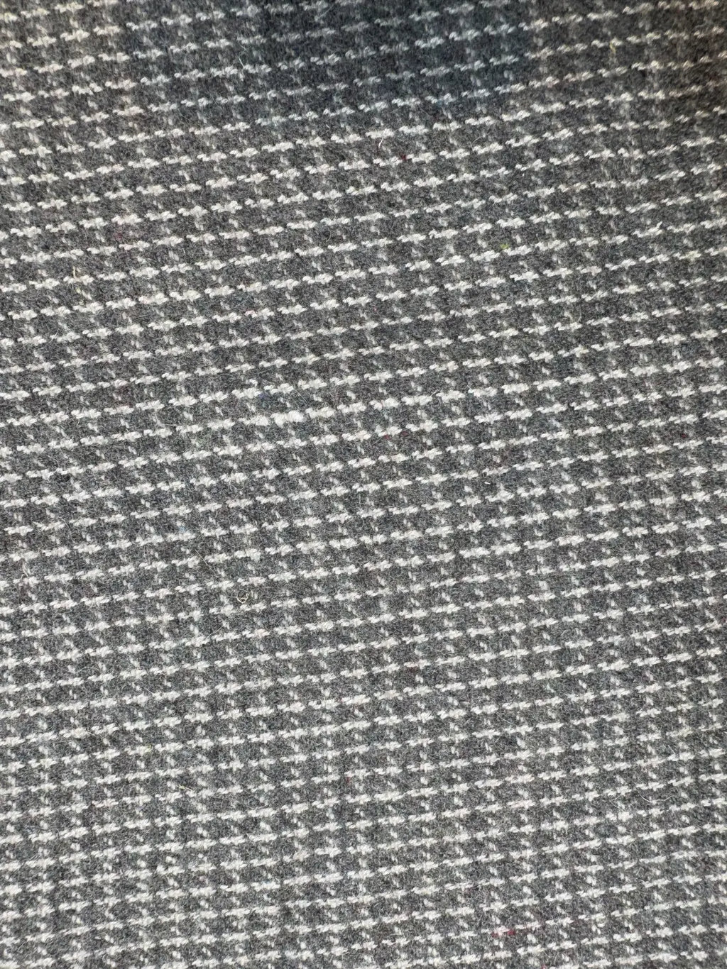 Greyhound Classic Cashmere Merino Tweed