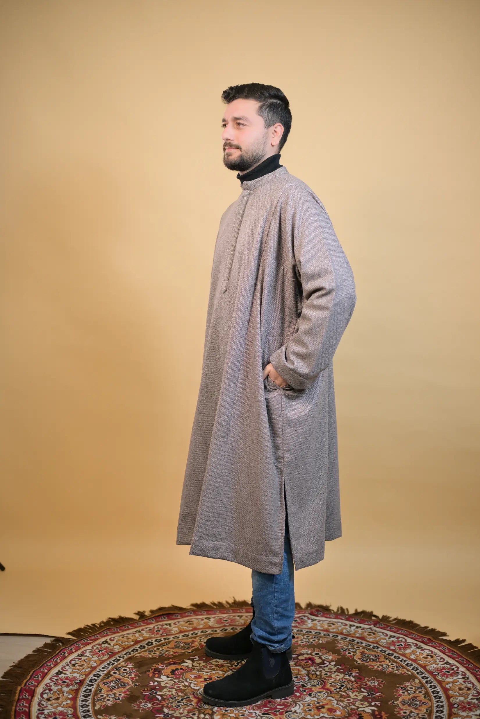 Light Brown Dotted Kashmiri Pheran