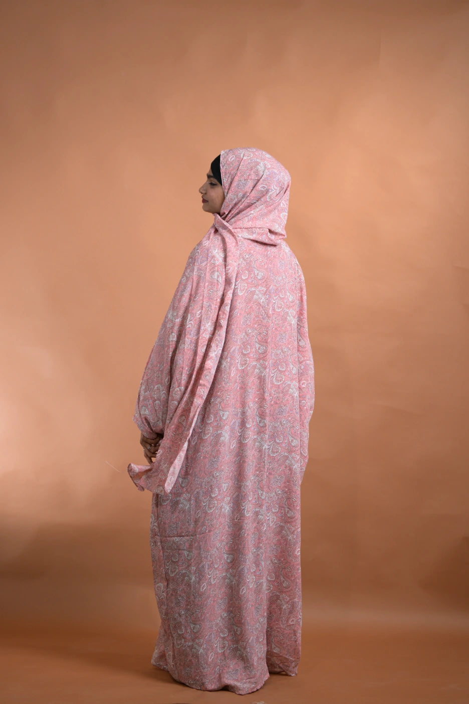 Rouge Paisley Floral Abaya