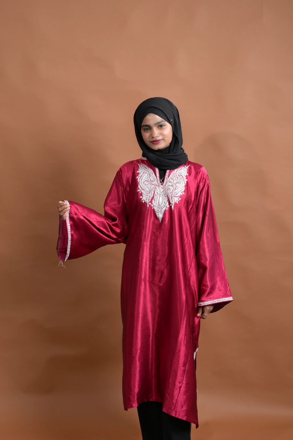 Maroon Kashmiri Pheran For Females