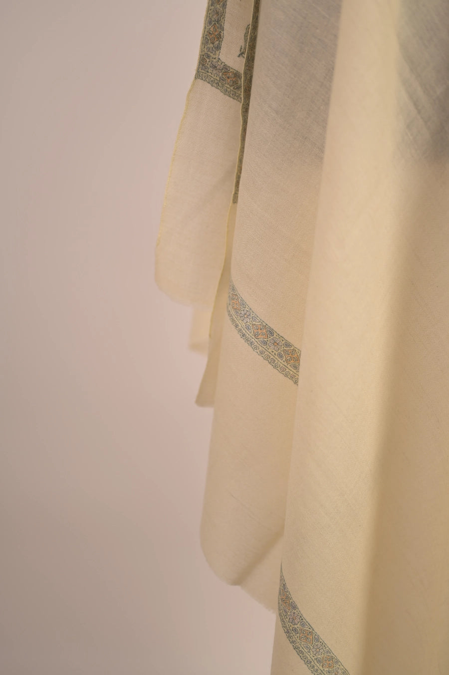 baraqah pure handmade pashmina shawl for women